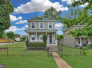 1113 Dixon St, Fredericksburg, VA 22401