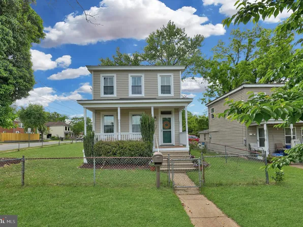 1113 Dixon St, Fredericksburg, VA 22401