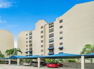 7572 Regency Lake Dr APT 101, Boca Raton, FL 33433