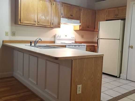 2nd image of 1136 Dale Dr APT 1