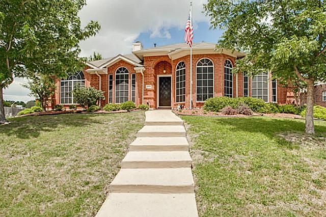 1st image of 3705 Trailridge Dr