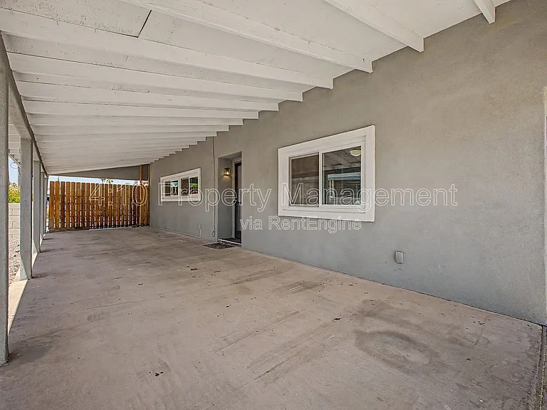 462 S 80th Pl — Photo 7