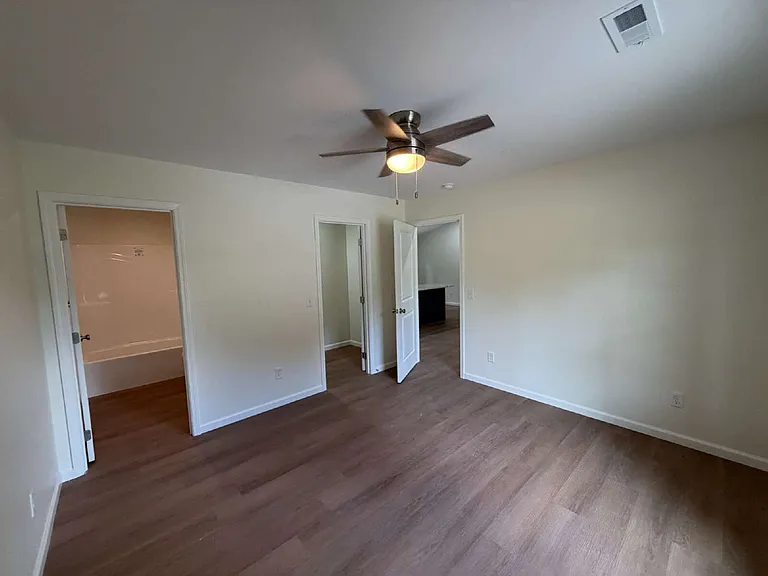 218 E Peter Ave — Photo 9