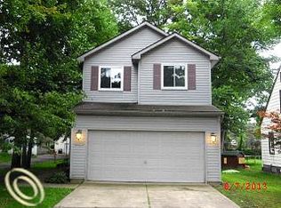 21342 Hamilton Ave, Farmington Hills, MI 48336