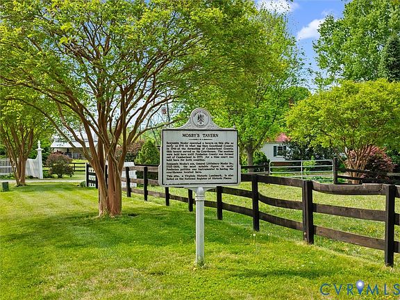 3rd image of 2625 Old Tavern Rd