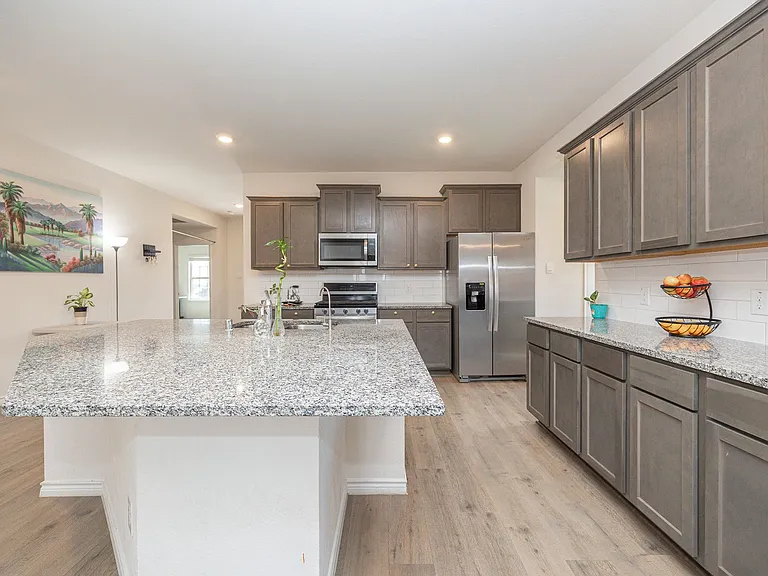 1205 Colonial Bluff Ln — Photo 19