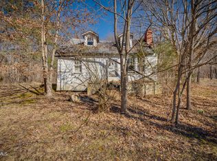 228 Rock House Rd, Jonesborough, TN 37659