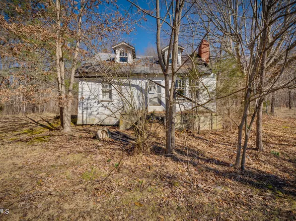 228 Rock House Rd, Jonesborough, TN 37659