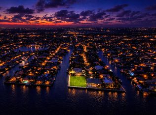 2748 NE 10th Street, Pompano Beach, FL 33062