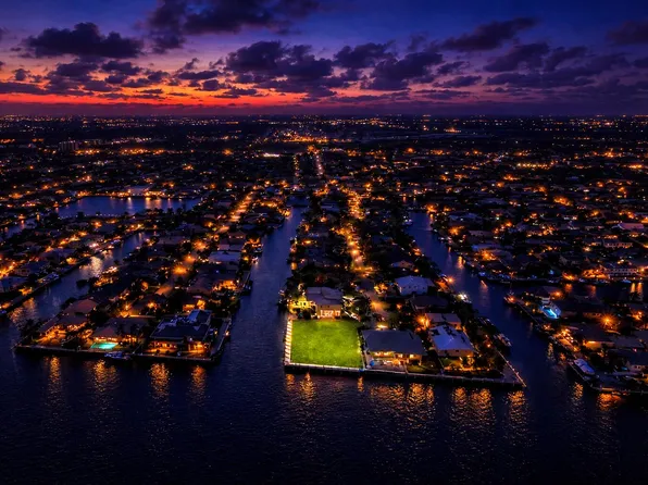 2748 NE 10th Street, Pompano Beach, FL 33062