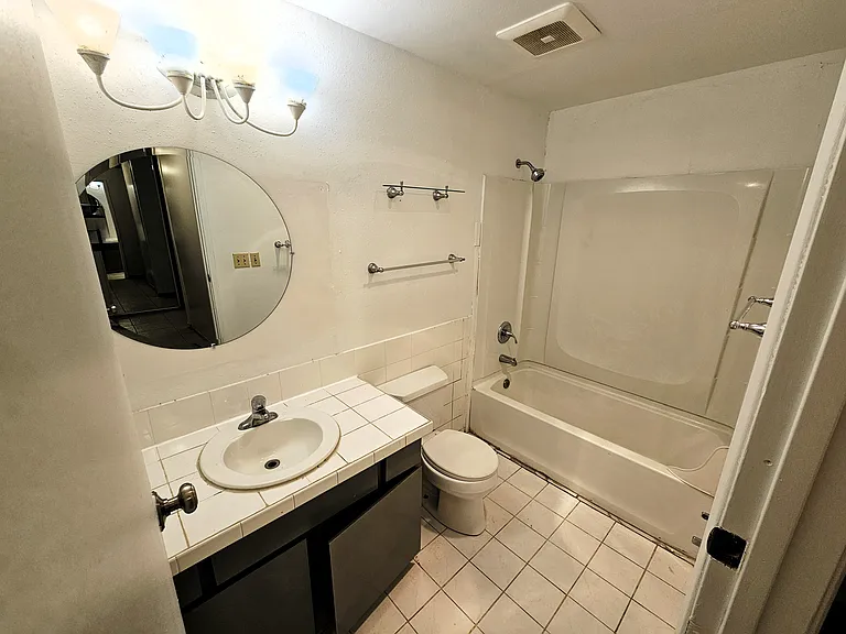 310 Bronson Way NE #12 — Photo 11