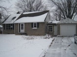 1176 N Lake St, Neenah, WI 54956