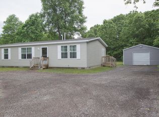 2000 Covault Ln, Otsego, MI 49078