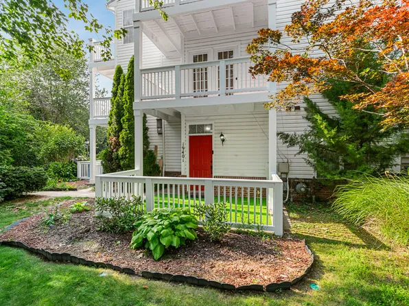 19401 Caravan Dr, Germantown, MD 20874