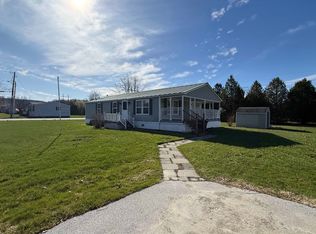 10 James Circle, St. Albans Town, VT 05478