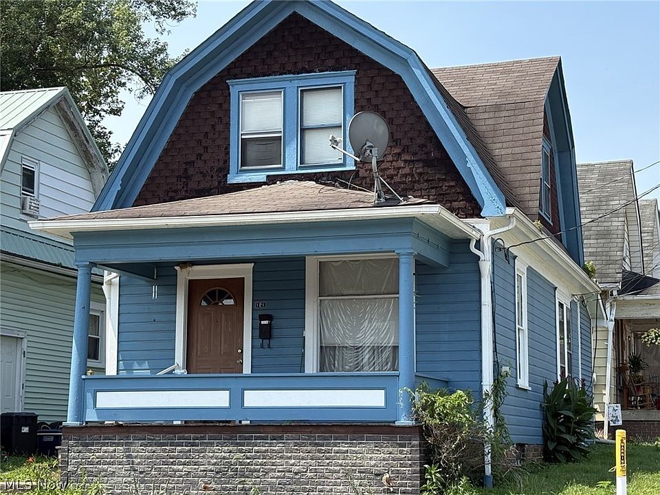 1st image of 121 6th St