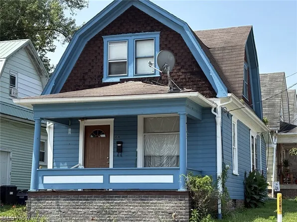 121 N 6th St, Steubenville, OH 43952