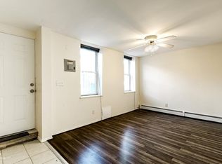 256 Pacific Ave #1, Jersey City, NJ 07304