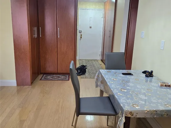 108-49 63rd Avenue image 11 of 13