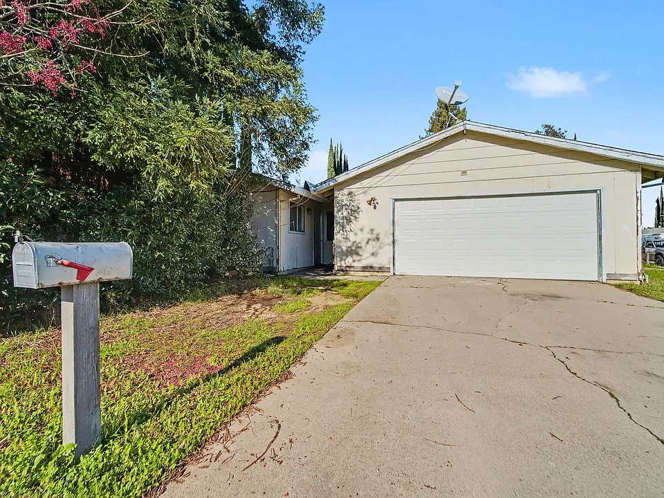 1650 Timberwood Drive 1231 Forestwood Dr