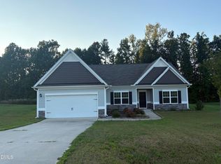 132 Lexington Dr, Sanford, NC 27332