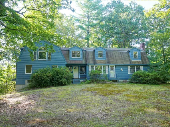 7 Gardner Circle, Londonderry, NH 03053