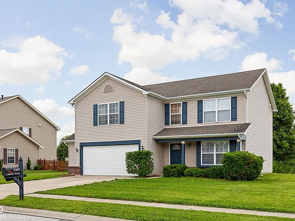 3rd image of 2409 Liatris Dr