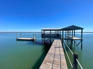 1049 Main Sail Ct, Awendaw, SC 29429