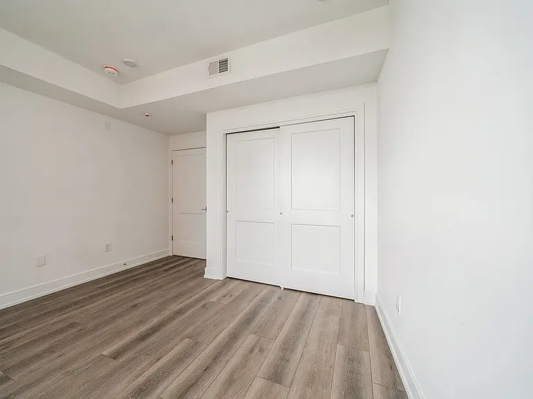 32 Jones St #202 — Photo 25