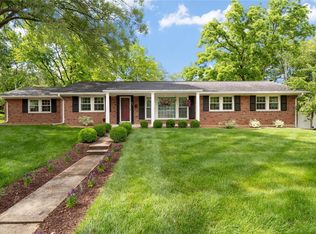 801 Garland Pl, Saint Louis, MO