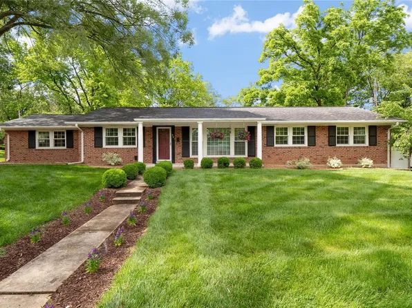 801 Garland Pl, Saint Louis, MO 63122