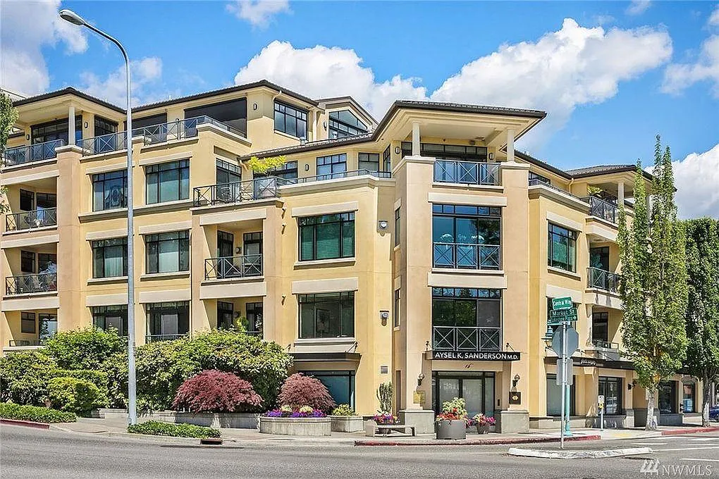 210 Market St — Photo 1