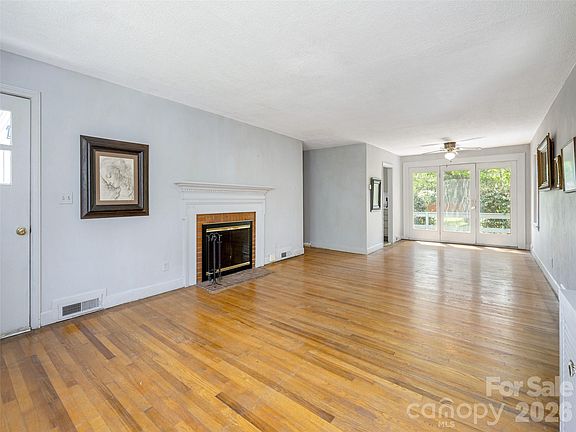 5th image of 508 Higate Rd