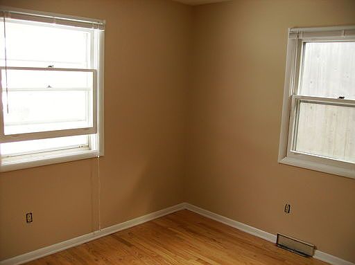 5th image of 1755 7th St NW