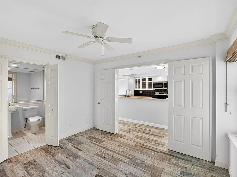 3901 S Flagler Dr #903 — Photo 11
