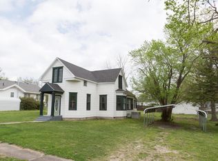 717 Euclid Ave, Monett, MO 65708