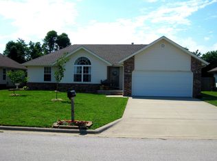 947 S Natalie Ave, Springfield, MO 65802