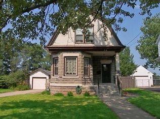 641 Sutherland Ave, Janesville, WI 53545