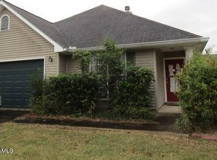105 Boulder Dr, Lafayette, LA 70508