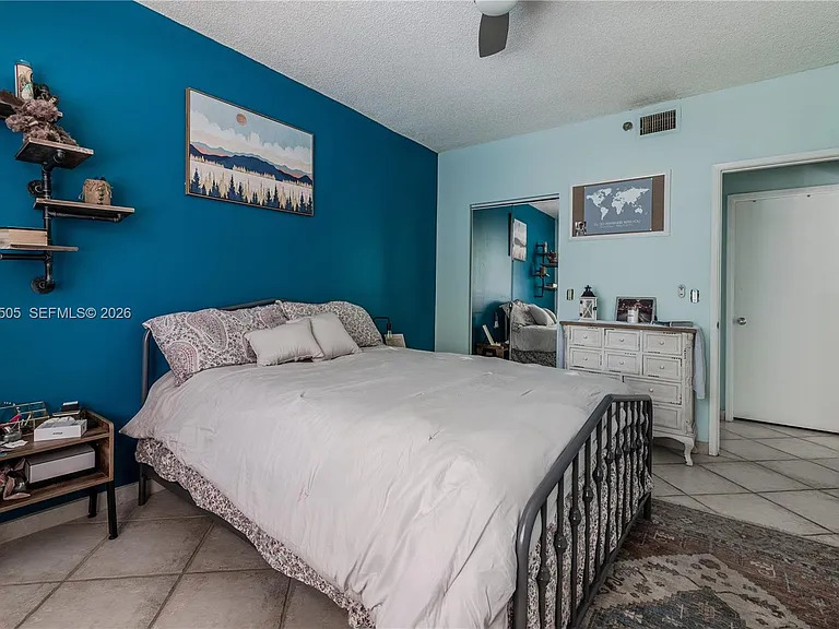 19601 E Country Club Dr #7104 — Photo 20