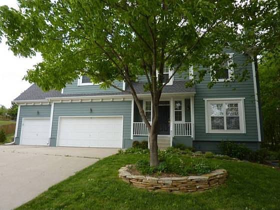 1st image of 4725 NW Creek Side Ln