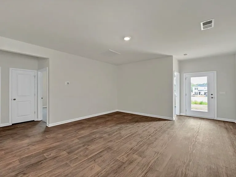 1273 Mosser Dr — Photo 5