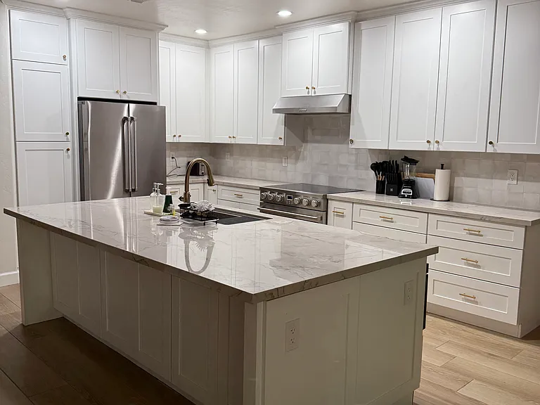 344 W Leah Ave — Photo 5