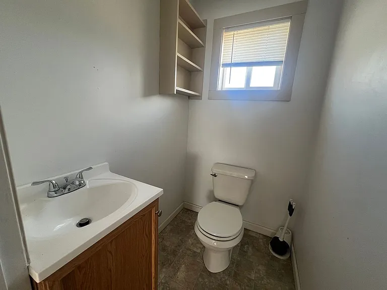 1836 Myrtle St — Photo 17