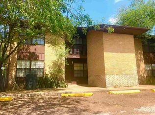 1412 E Hillside Rd, Laredo, TX 78041