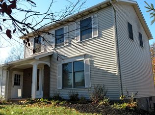 924 Dibbles Trl, Webster, NY