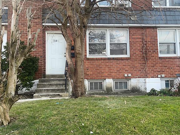 Tree Lined Front Yard