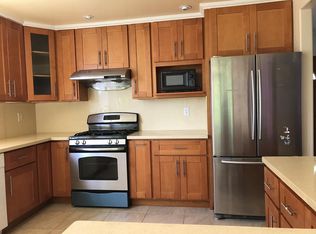836 Thornhill Dr, Daly City, CA 94015