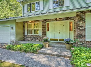 21927 SE 37th St, Sammamish, WA