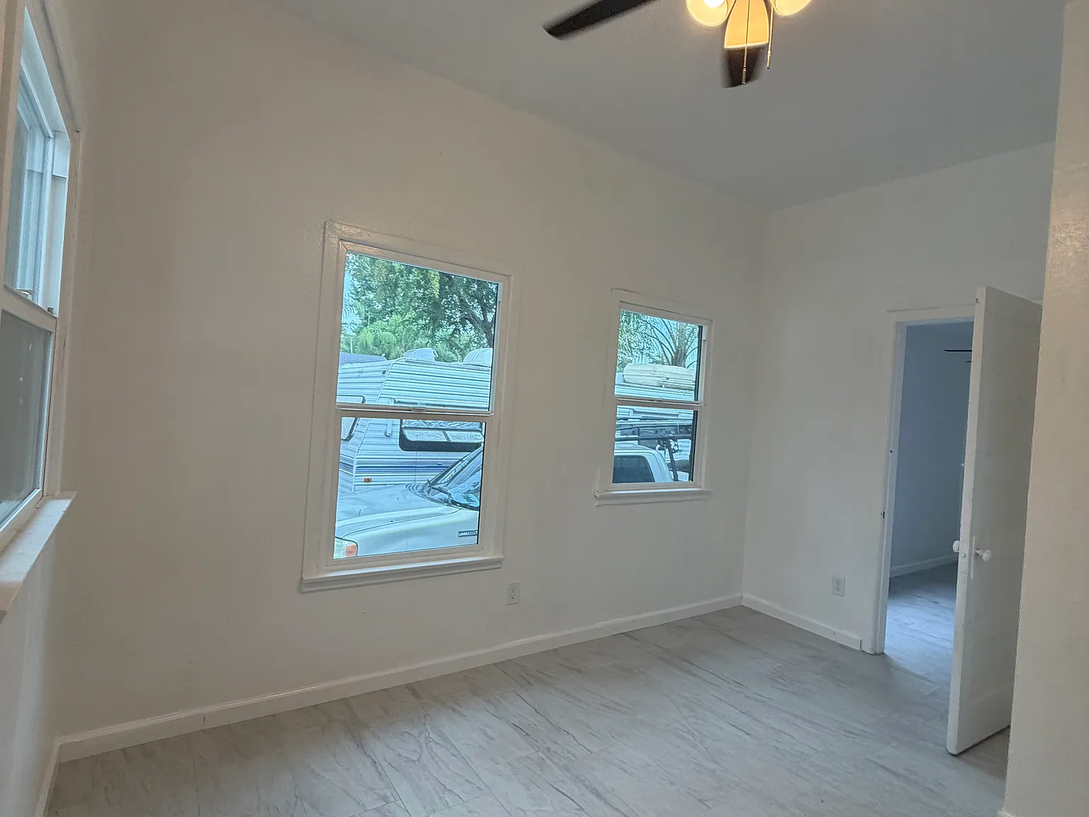 1 bed, 750 sqft, $1,795 — Photo 4